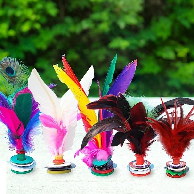 カラフルな羽根の羽根球1個、屋内外フィットネススポーツ活動用 - Feather Shuttlecock のレビューと価格