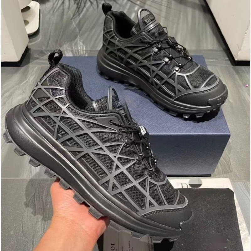 男性スニーカーカジュアルアウトドアシューズランニングファッシ - Badminton Shoes のレビューと価格