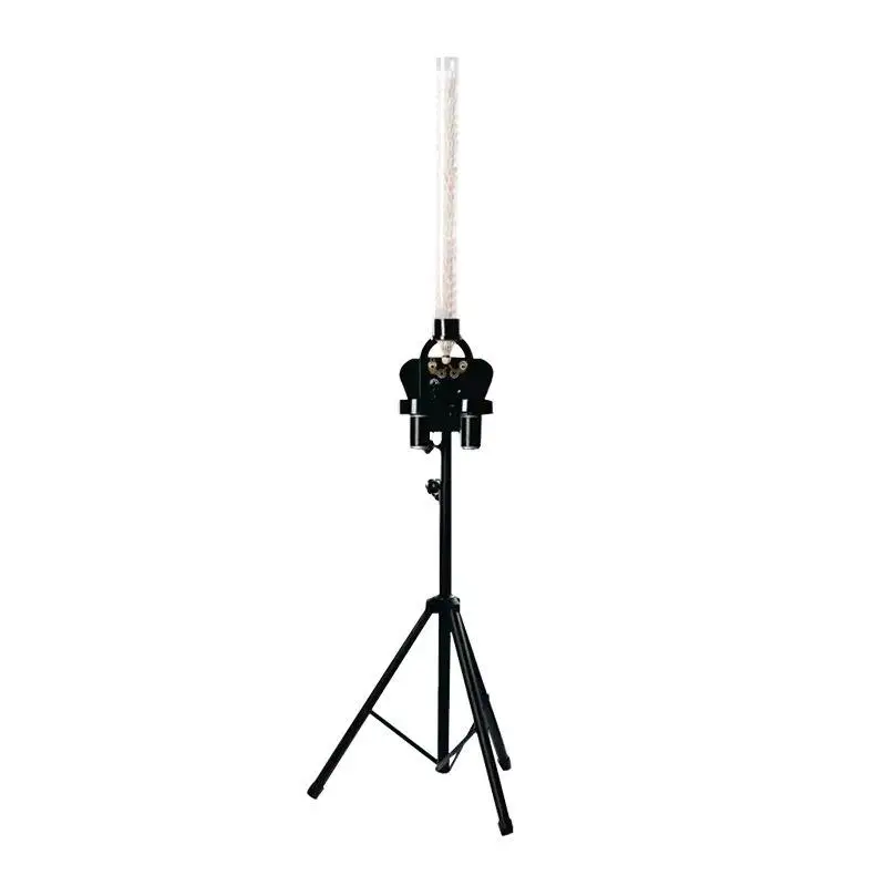 一人用バドミントン練習機。50個のシャトルボールを収納可能。 - Badminton Shuttlecock のレビューと価格