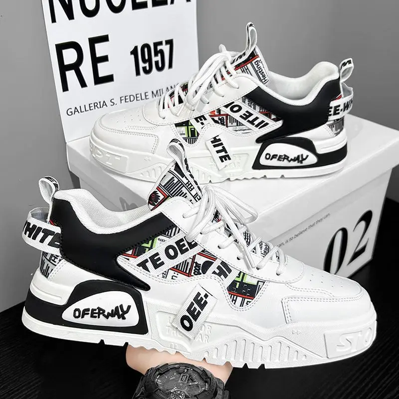 カジュアルファッションレザースニーカー新しいスケートボードメ - Badminton Shoes Men のレビューと価格