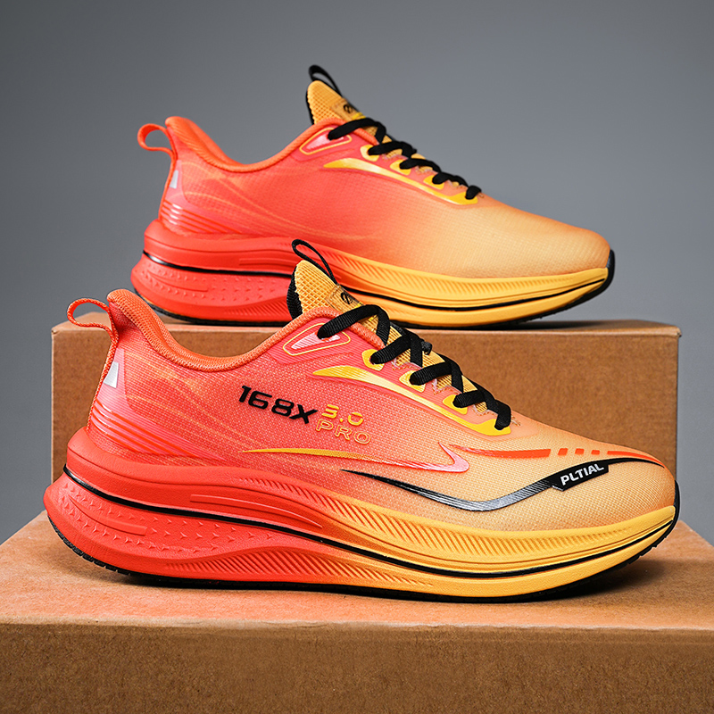 メンズ カーボンプレート ランニングシューズ、通気性に優れた - Badminton Shoes のレビューと価格